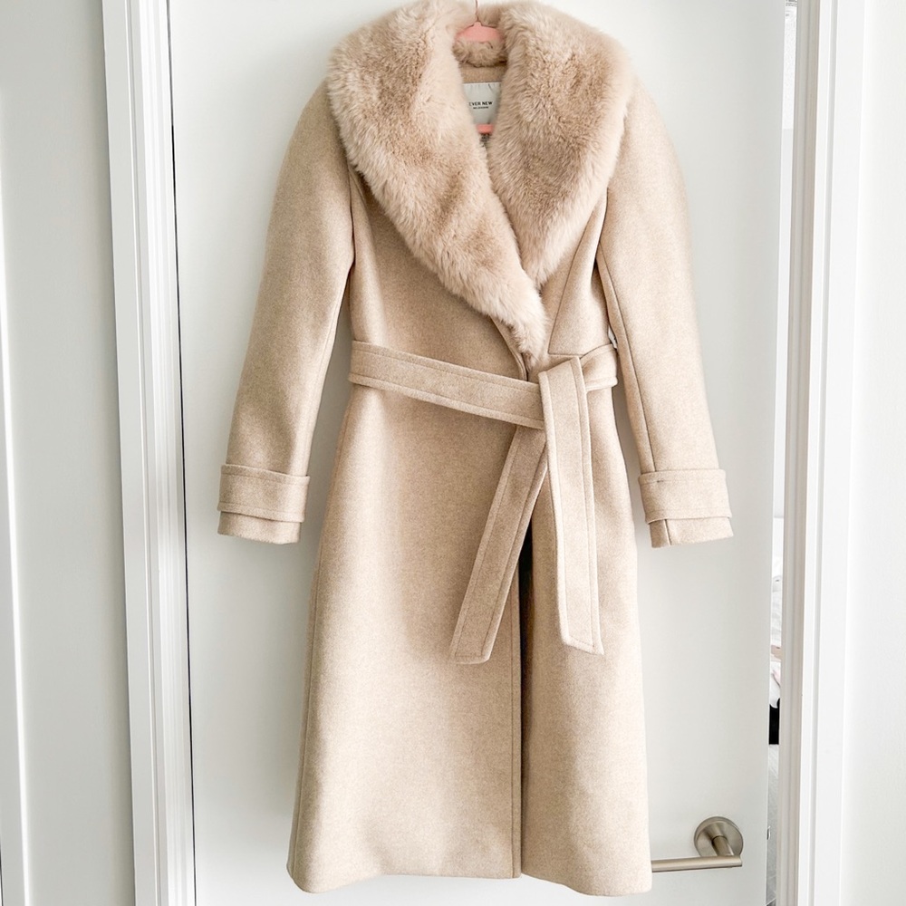 Evernew elegant beige fur collar long wrap style peacoat